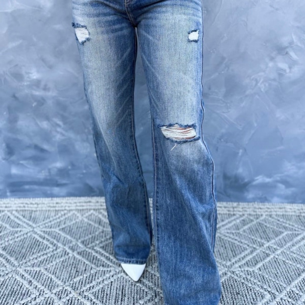 90’s distressed flare 🔥 jeans by KanCan - Picture 2 of 11